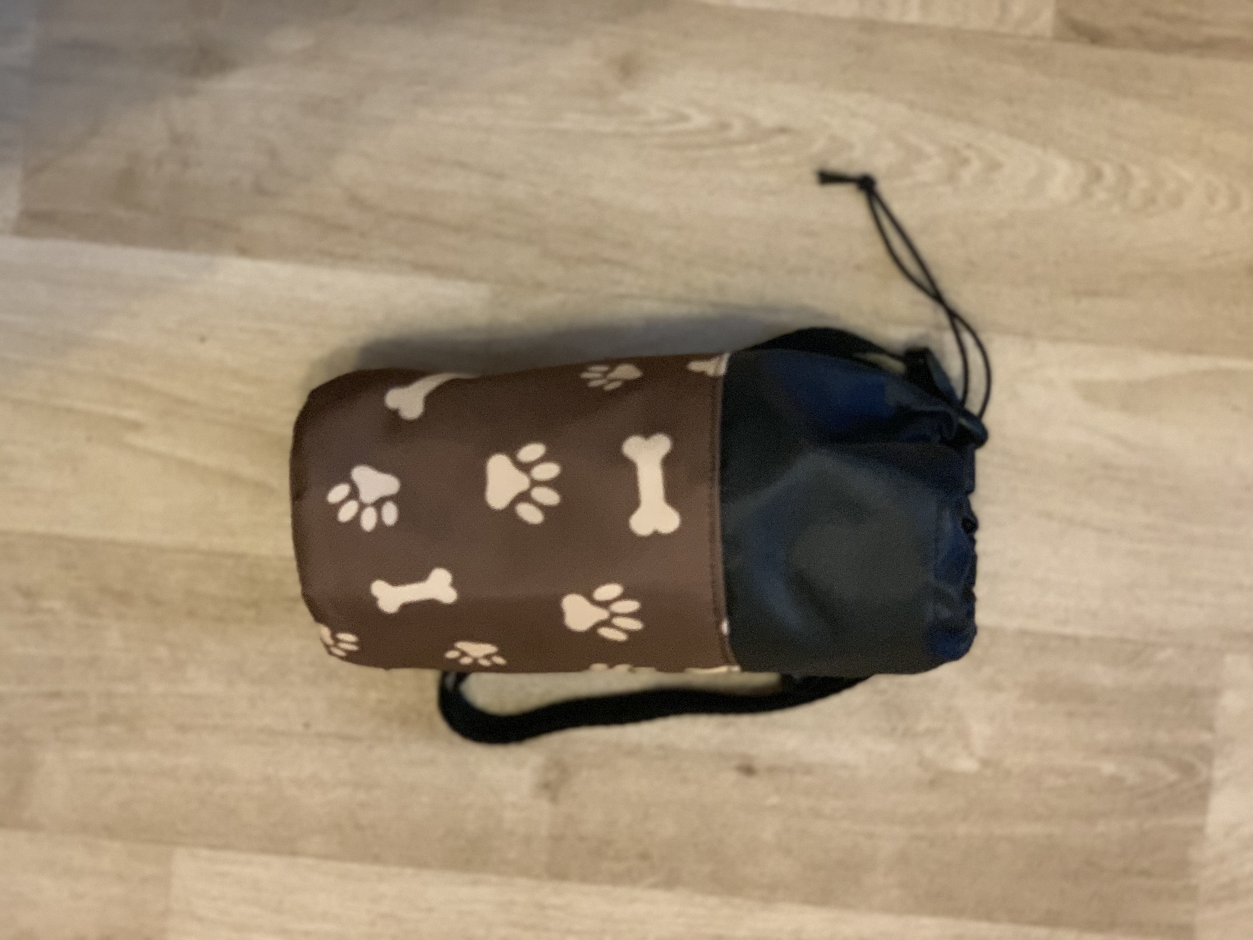 (Skladem) Pamlskovník s kelímkem