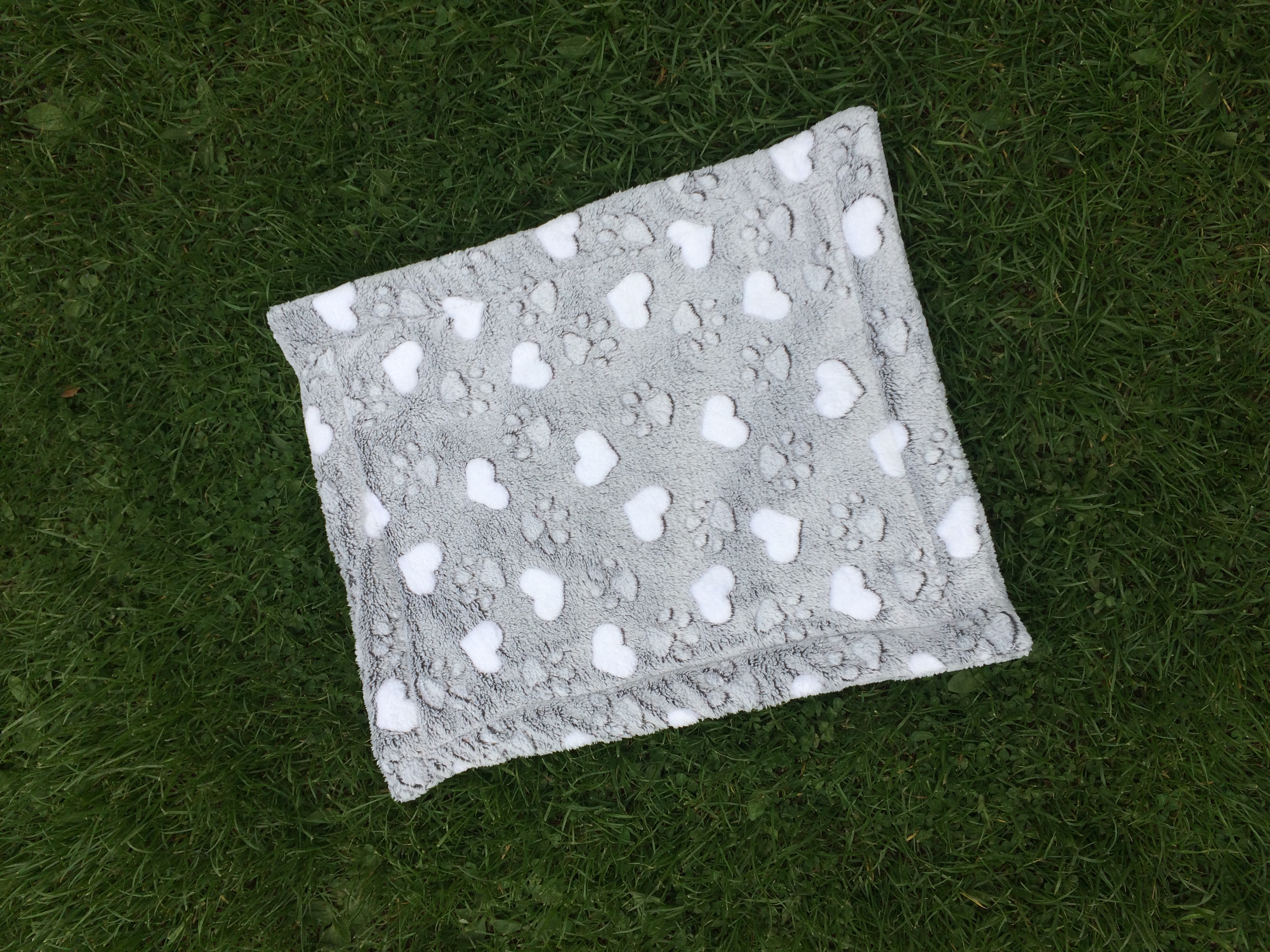Plyšová deka - 55 x 45 cm