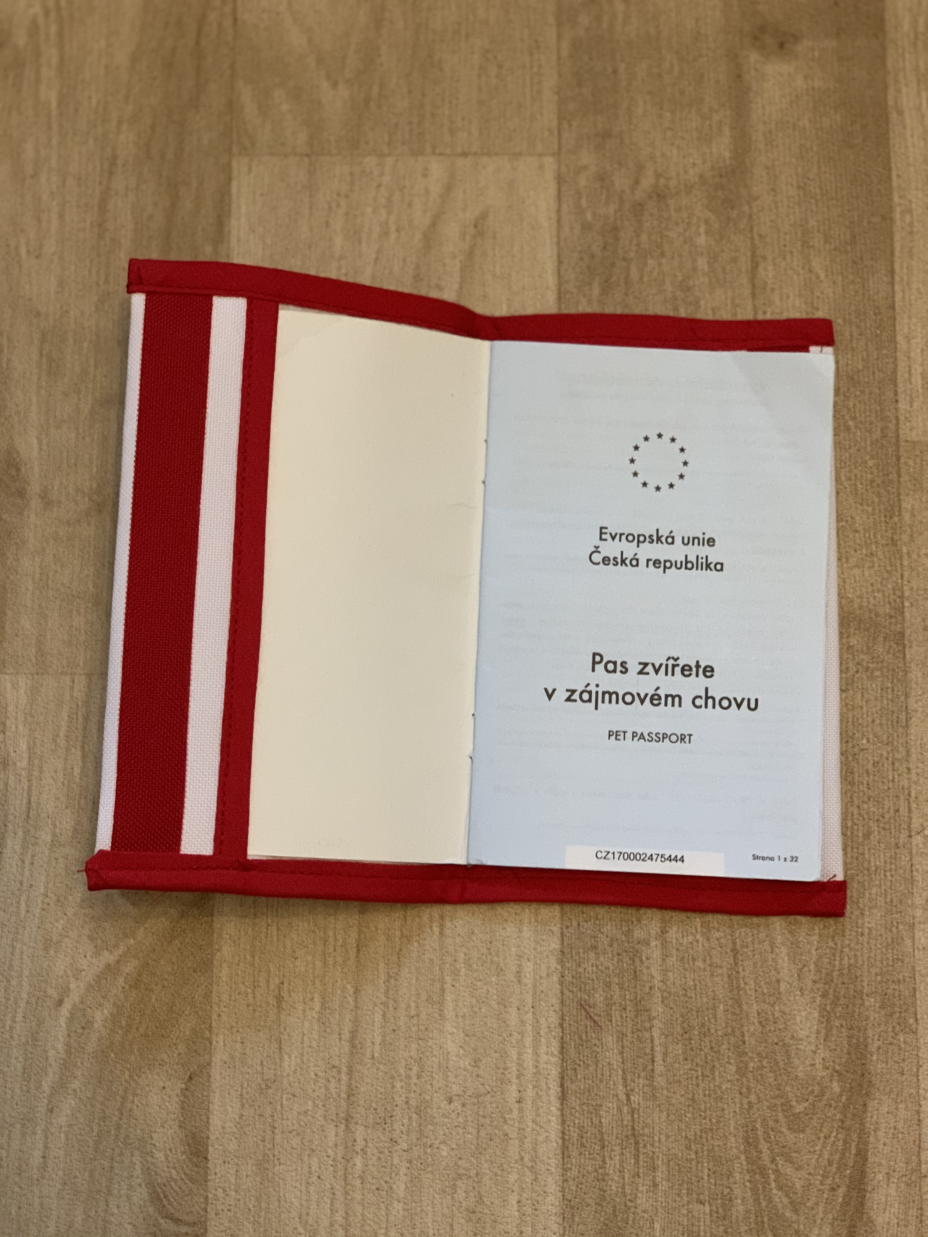 (Skladem) - Obal na petpass
