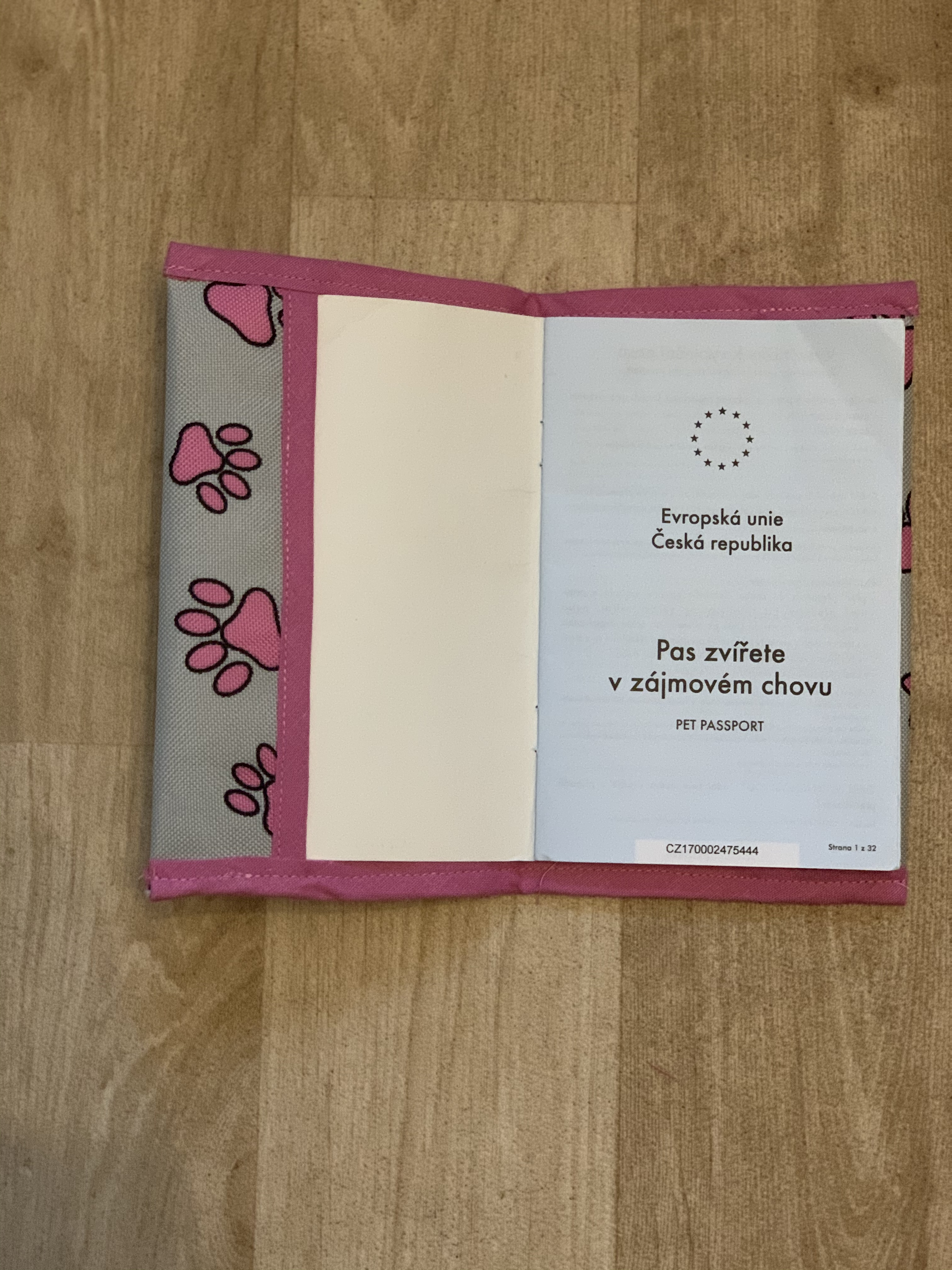 (Skladem) - Obal na petpass