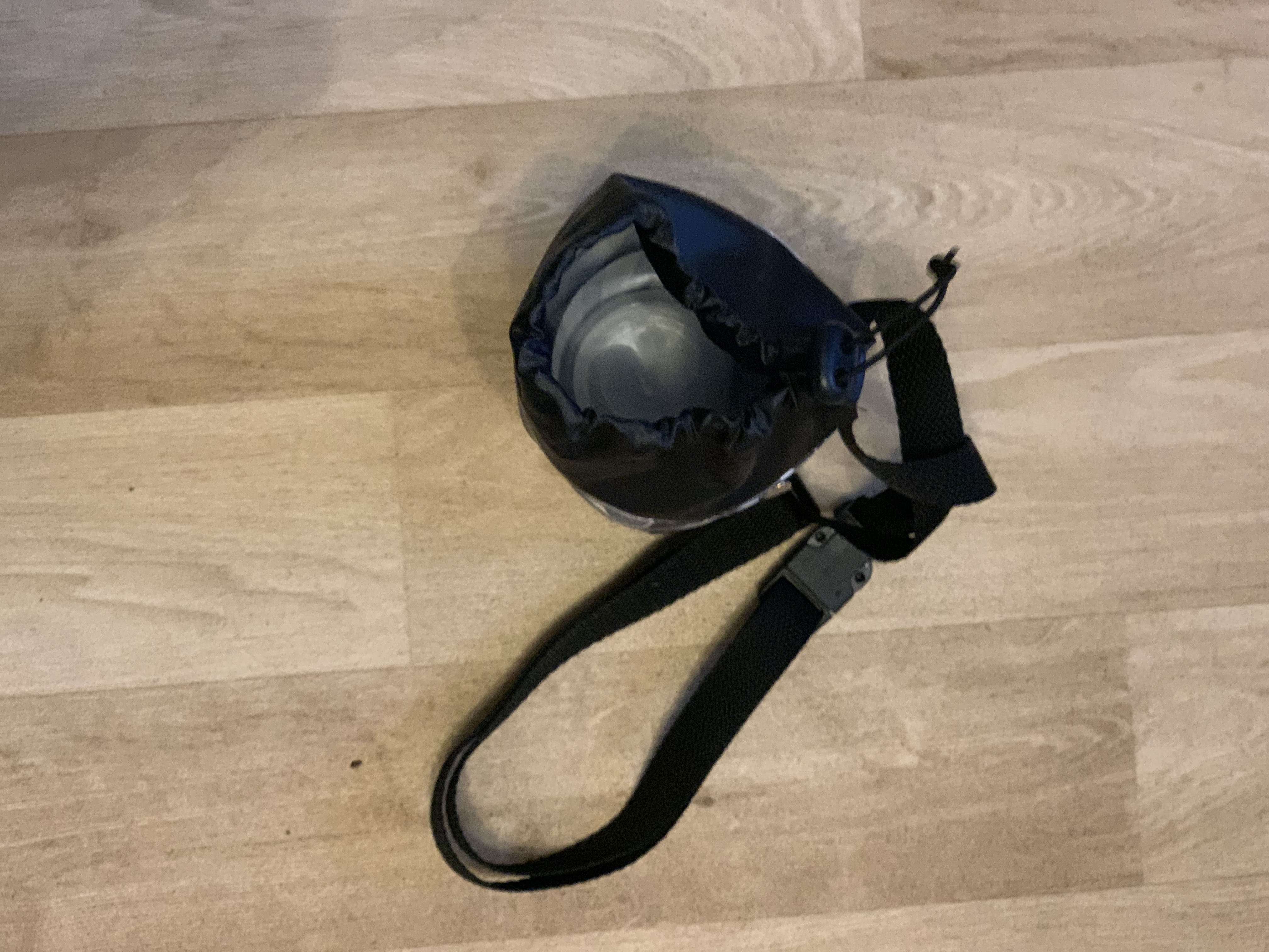 (Skladem) Pamlskovník s kelímkem