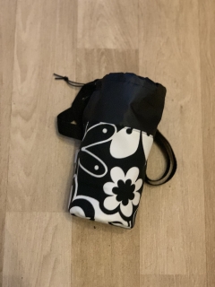 (Skladem) Pamlskovník s kelímkem
