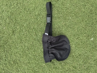 (Skladem) Kapsa jednoduchá černá